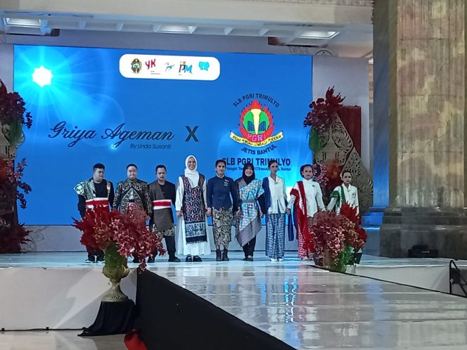 
					Anggun dan Berdaya: Harmoni Wastra dalam Langkah Percaya Diri Siswa SLB